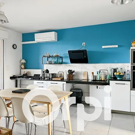 Pmr Avec Terrasse, Climatisation Et Parking A - Fr-1-559-42 * Palavas-les-Flots