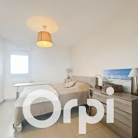 Pmr Avec Terrasse, Climatisation Et Parking A - Fr-1-559-42