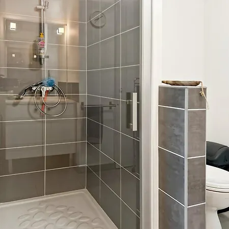 Apartmán Pmr Avec Terrasse, Climatisation Et Parking A - Fr-1-559-42 *