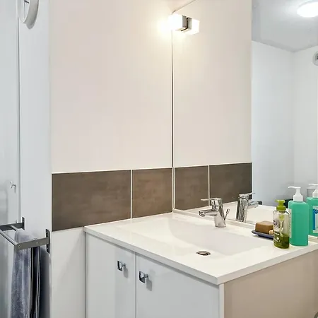 Pmr Avec Terrasse, Climatisation Et Parking A - Fr-1-559-42 Palavas-les-Flots