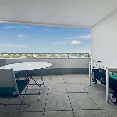 Lägenhet Pmr Avec Terrasse, Climatisation Et Parking A - Fr-1-559-42 *